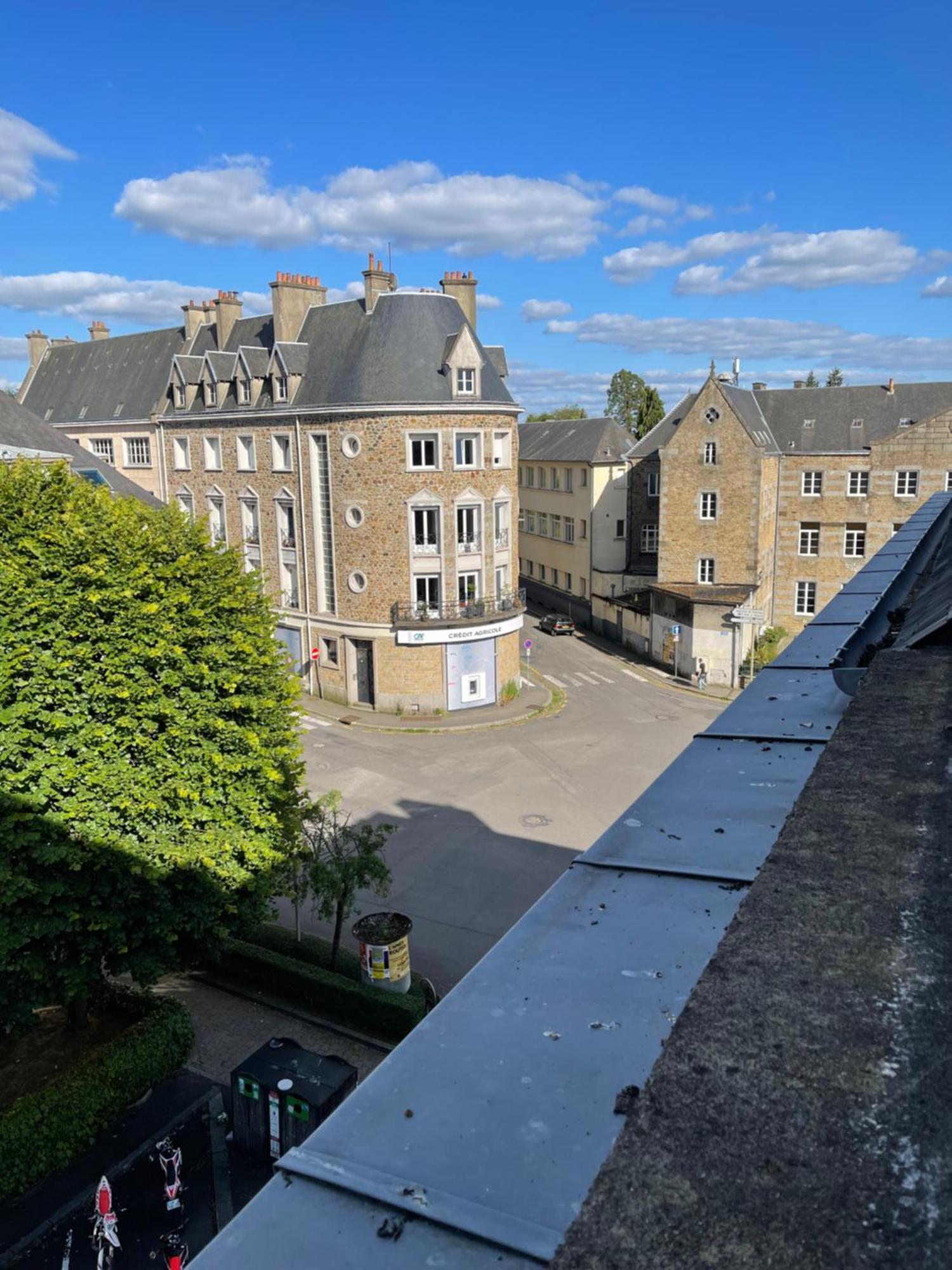 Apartment Renove Equipe, Centre Ville, Proche De La Gare Et Commerce Flers (Orne)