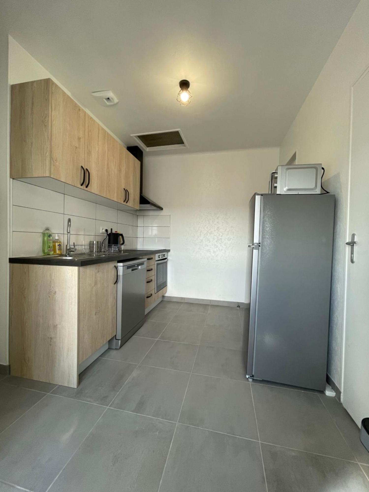Renove Equipe, Centre Ville, Proche De La Gare Et Commerce Apartment *
